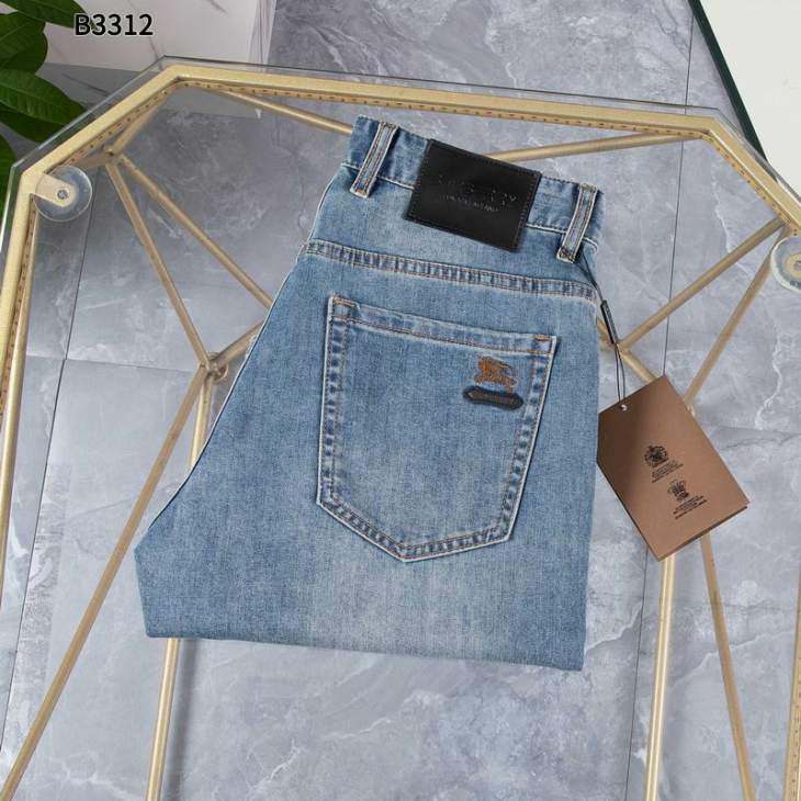 Picture of Burberry Jeans Short _SKUBurberrysz29-4213xr118687
